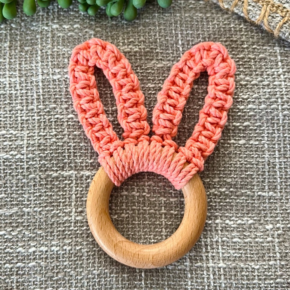 Handmade bunny wood ring baby teether